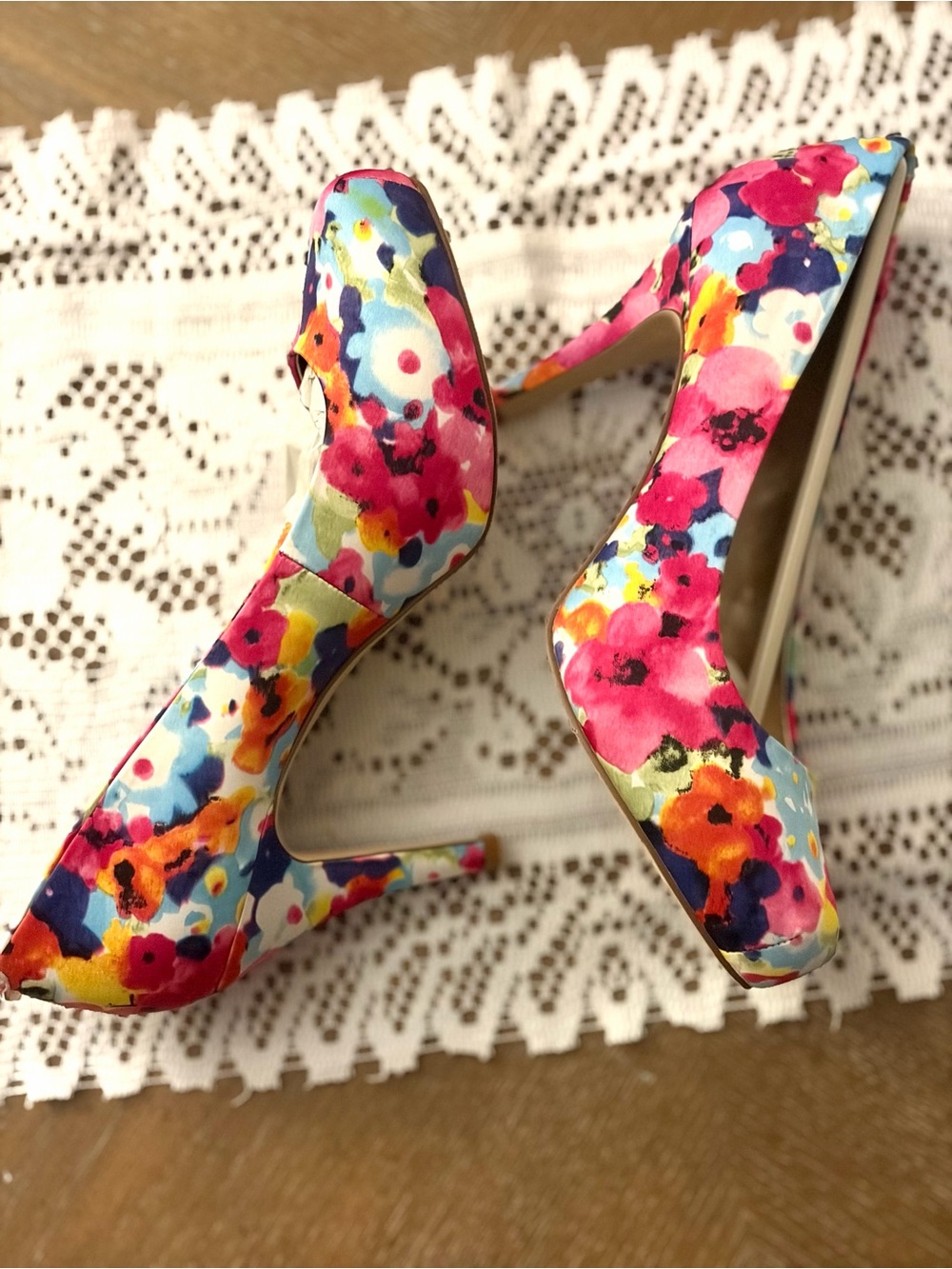 Madden Girl “Getta” Floral Pumps Sz 8